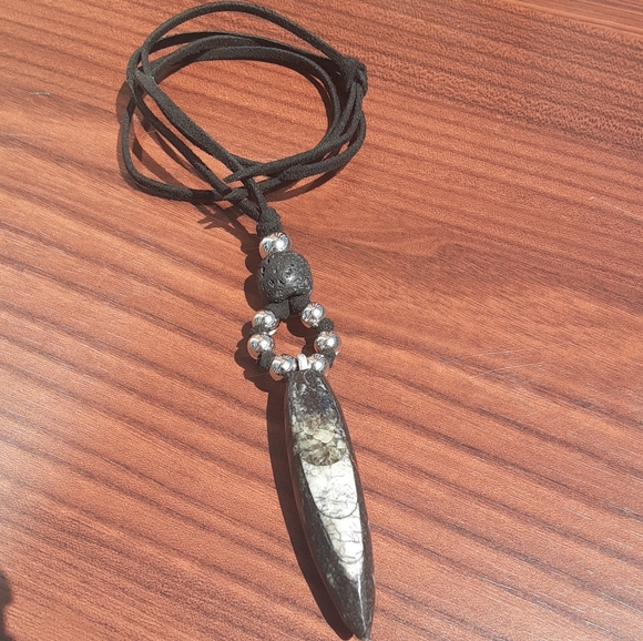 Beautiful Orthoceras Fossil/Genuine Black Leather Cord/ Lava Stone Necklace - Picture 2 of 8